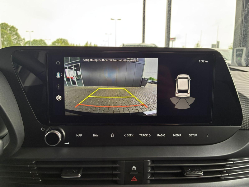 Hyundai i20 Pure 1.2 MPI / Navi PDC Hinten + Kamera Abgedun... — photo 13