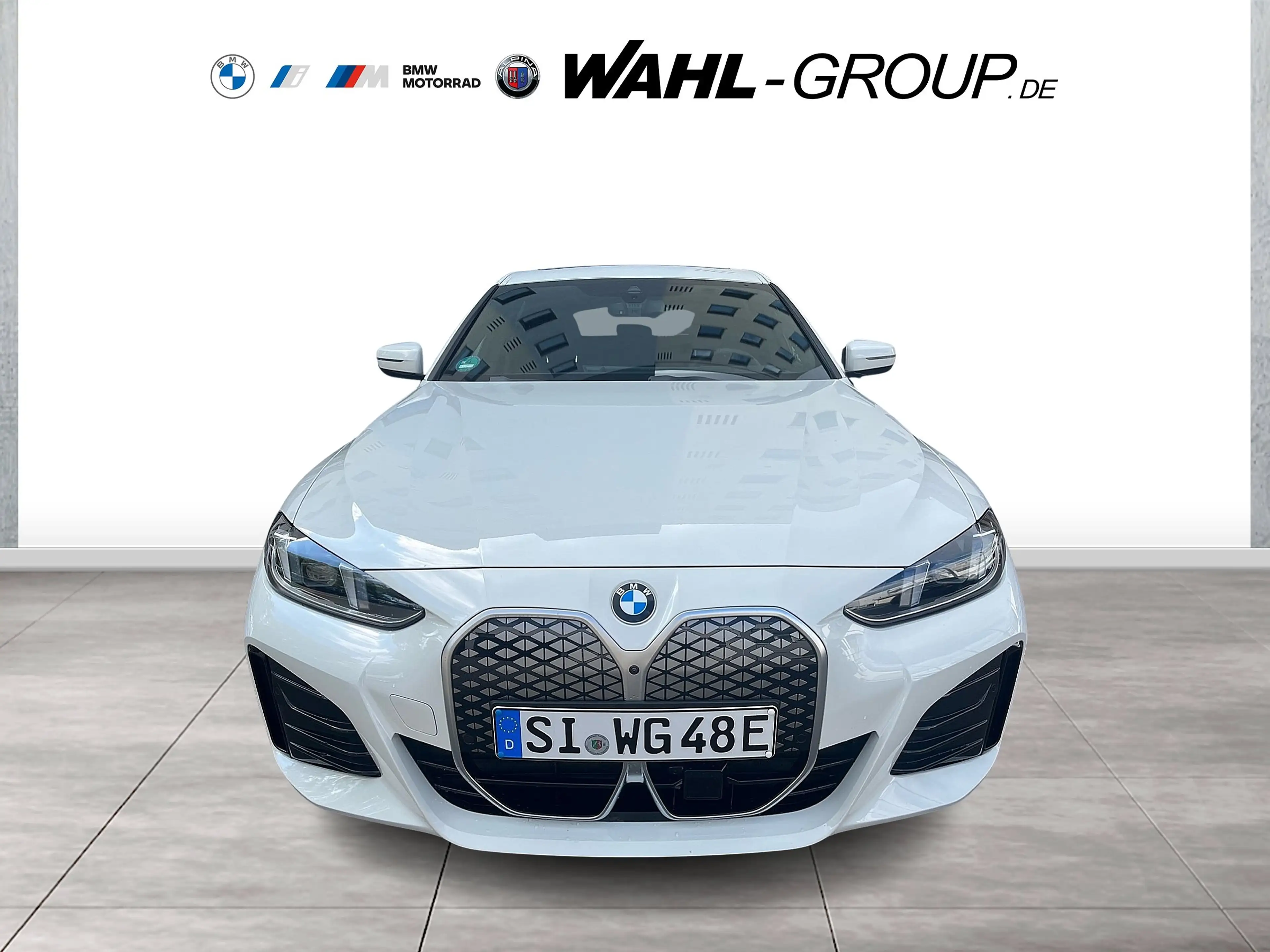 BMW i4 eDrive40 Gran Coupé M Sport Glasdach AHK ACC Innov — photo 3