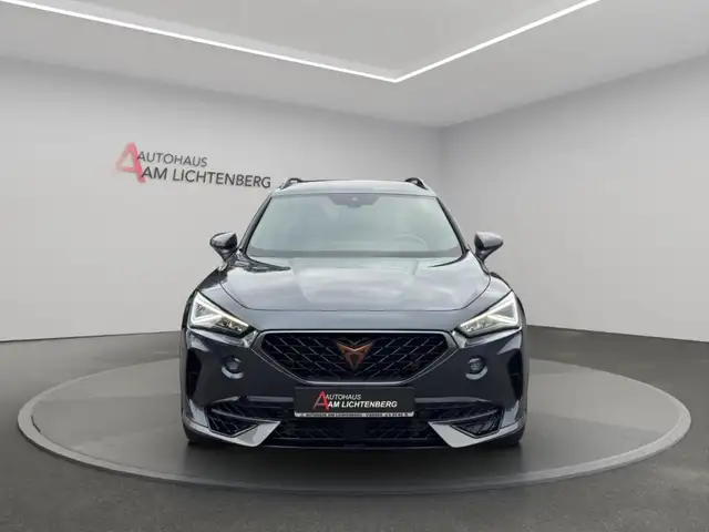 Cupra Formentor view 3