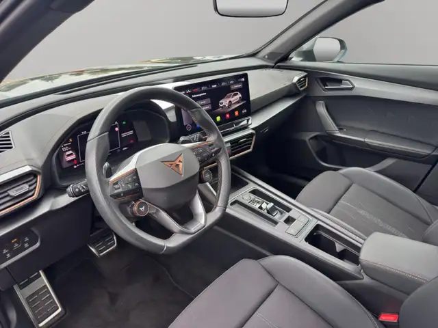 Cupra Formentor view 8