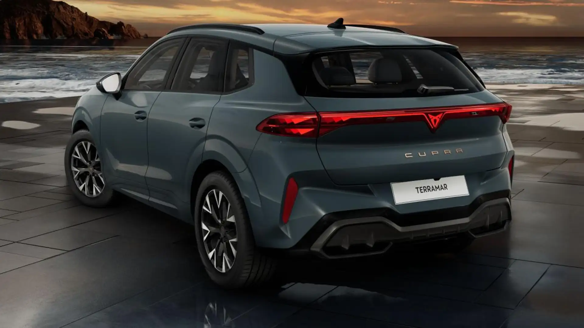 CUPRA Terramar 2.0 TSI 204 PS 7-Gang DSG 4Drive Blau - 2