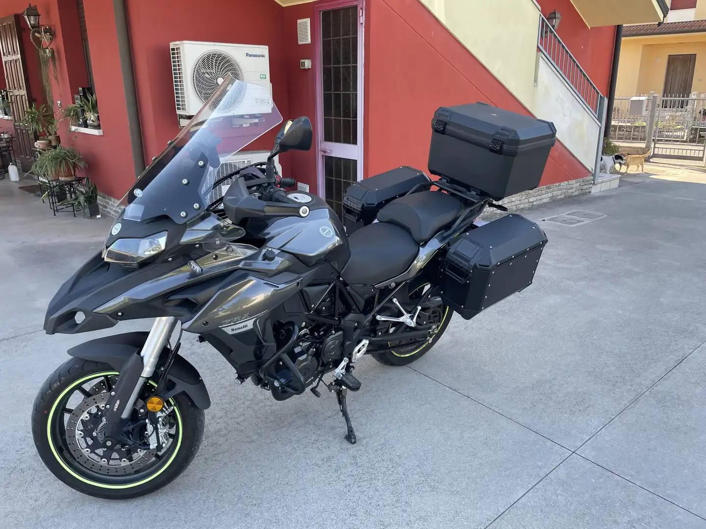 Benelli TRK 502 stradale - 2