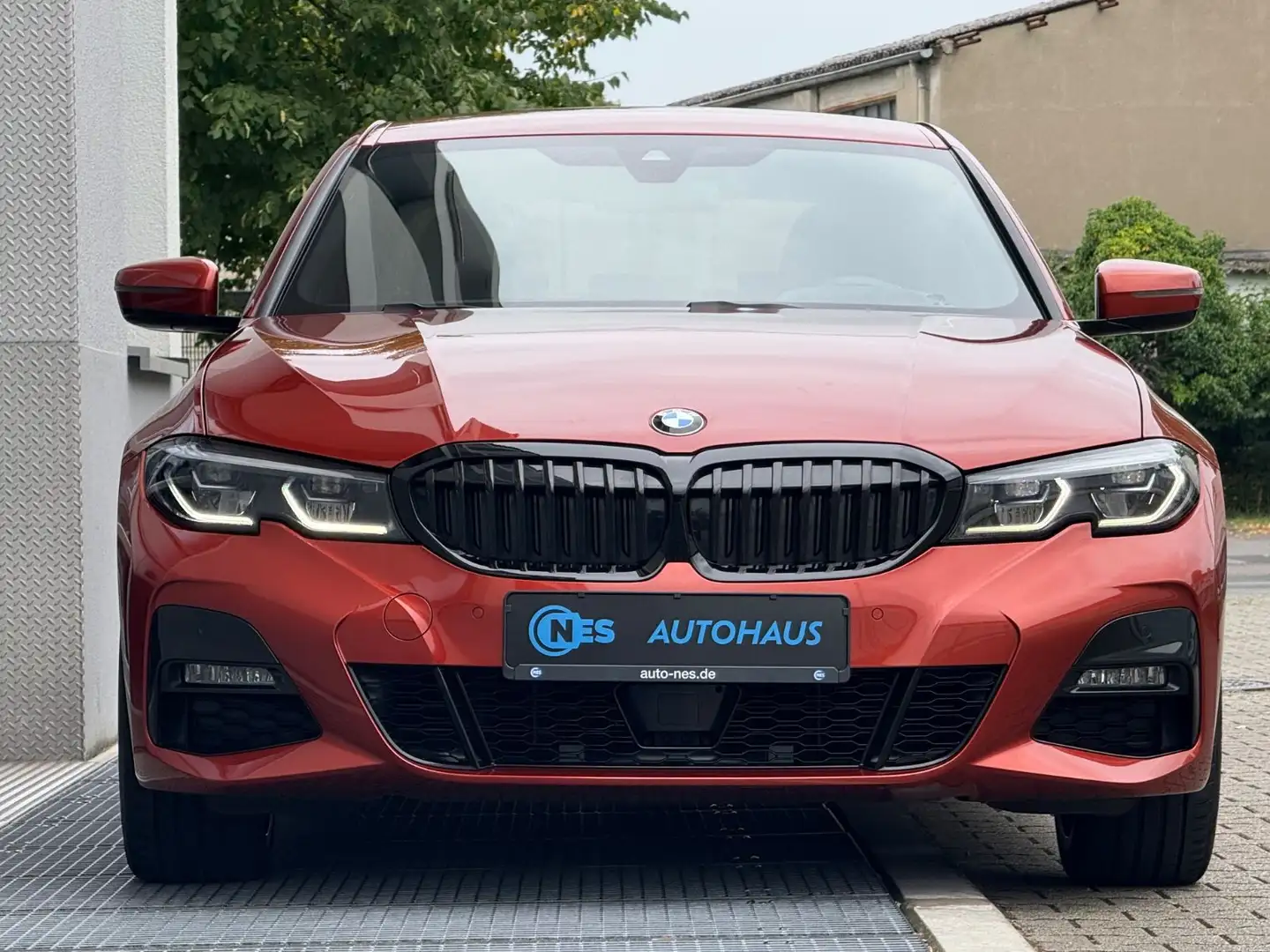 BMW 330 e ACC*M SPORT*LASER*KAM*HUD*MEMORY*KEY*19' Rouge - 1