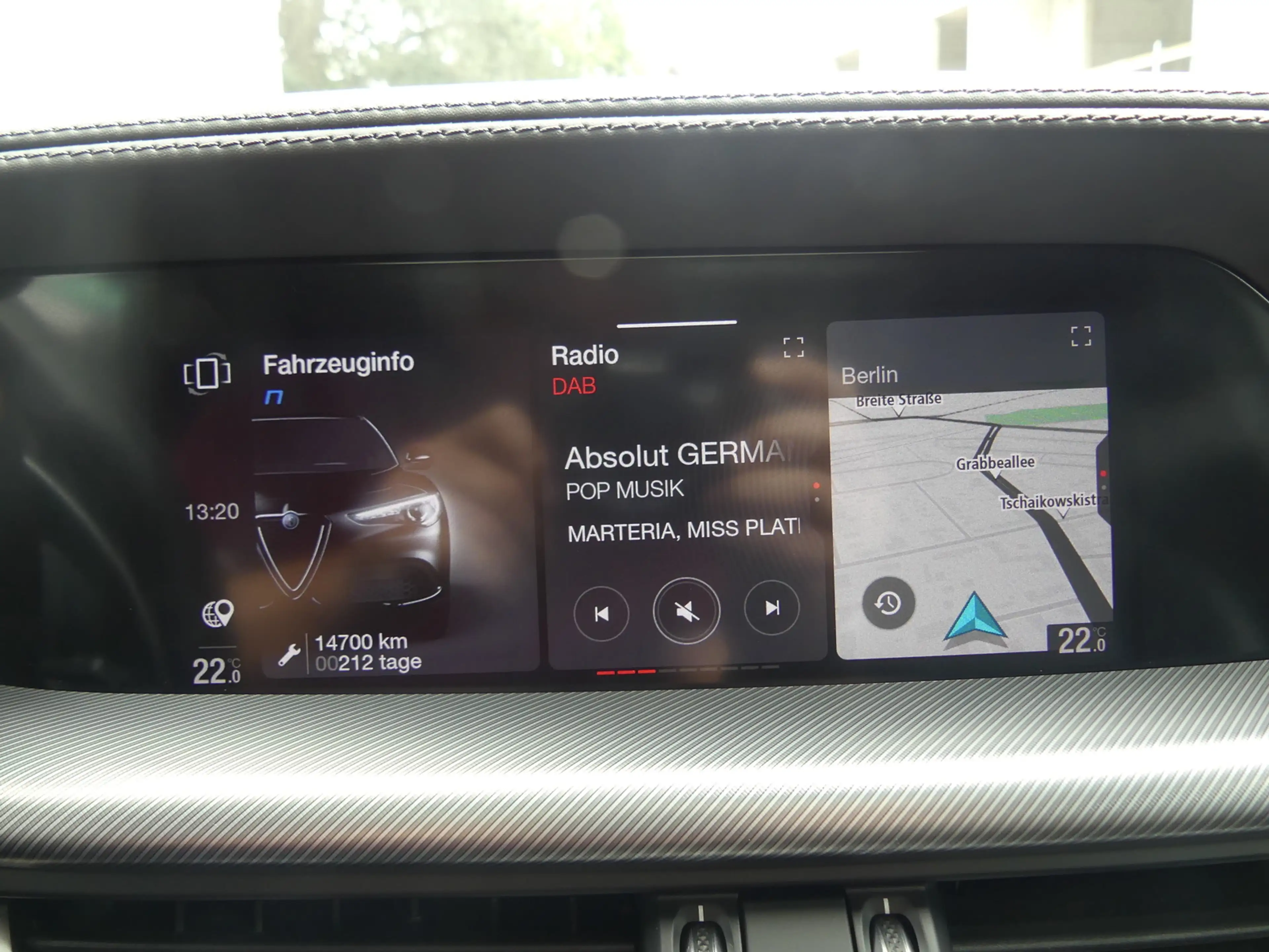 Alfa Romeo Stelvio 2.0 Turbo Veloce Q4 PANO/21ZOLL/KAM/ACC — photo 10