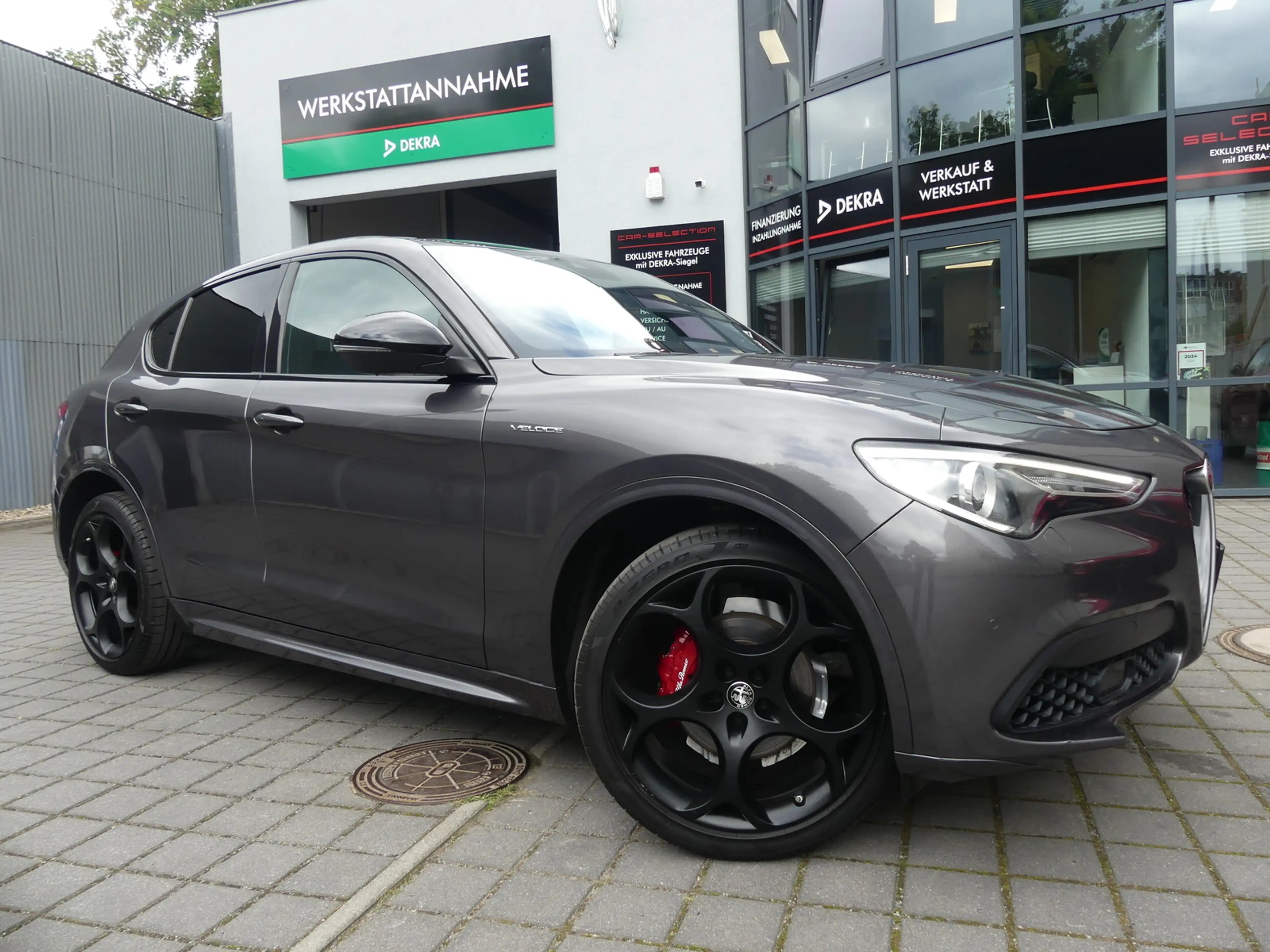 Alfa Romeo Stelvio 2.0 Turbo Veloce Q4 PANO/21ZOLL/KAM/ACC