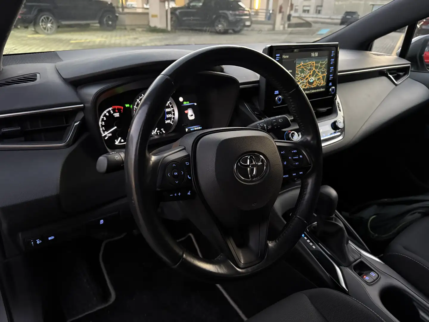 Toyota Corolla 1.8 Touring Sports SW Hybrid IBRIDA Business Grigio - 2