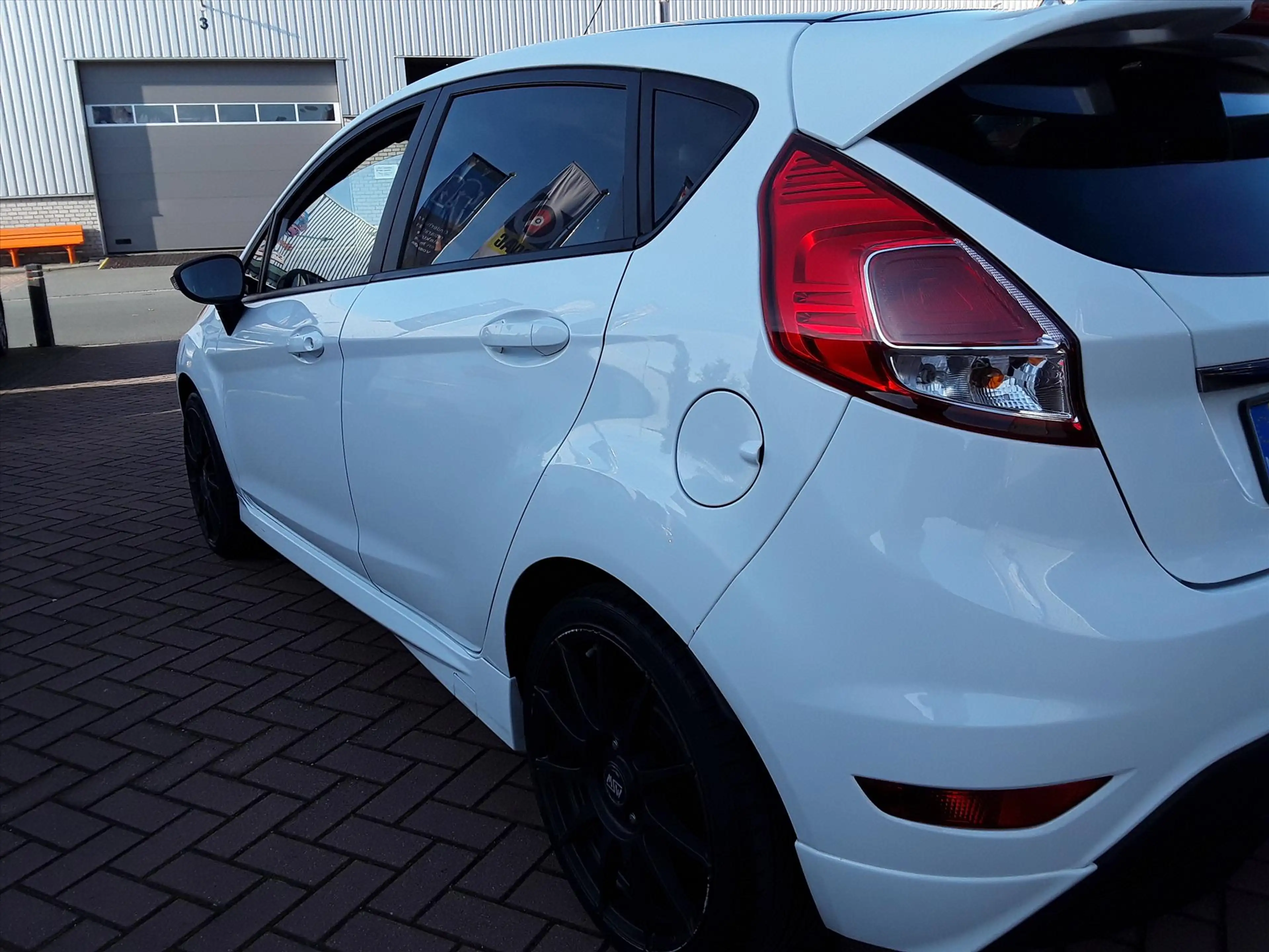 Ford Fiesta 1.0 80PK 5D S/S Titanium — photo 5