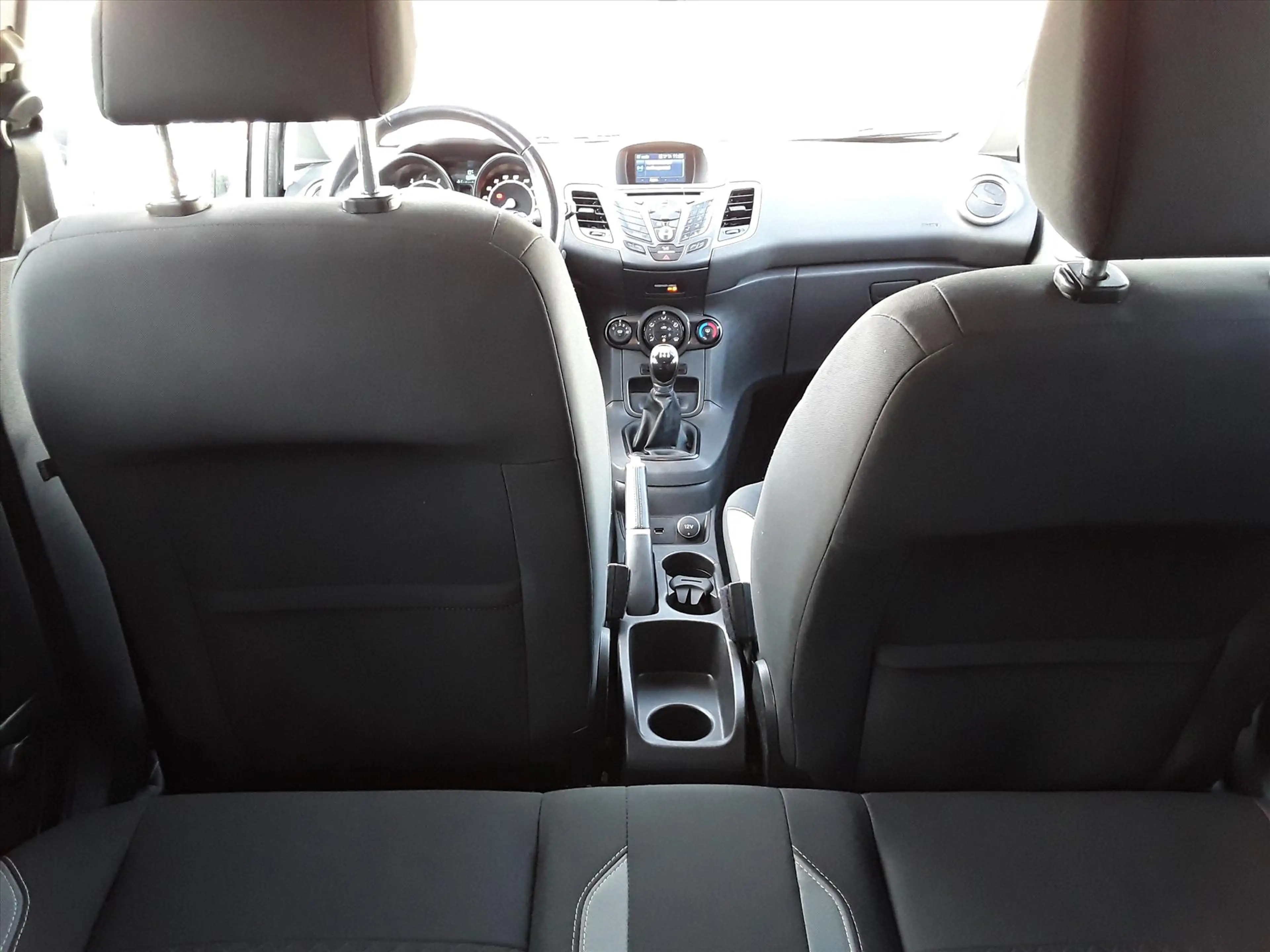 Ford Fiesta 1.0 80PK 5D S/S Titanium — photo 11