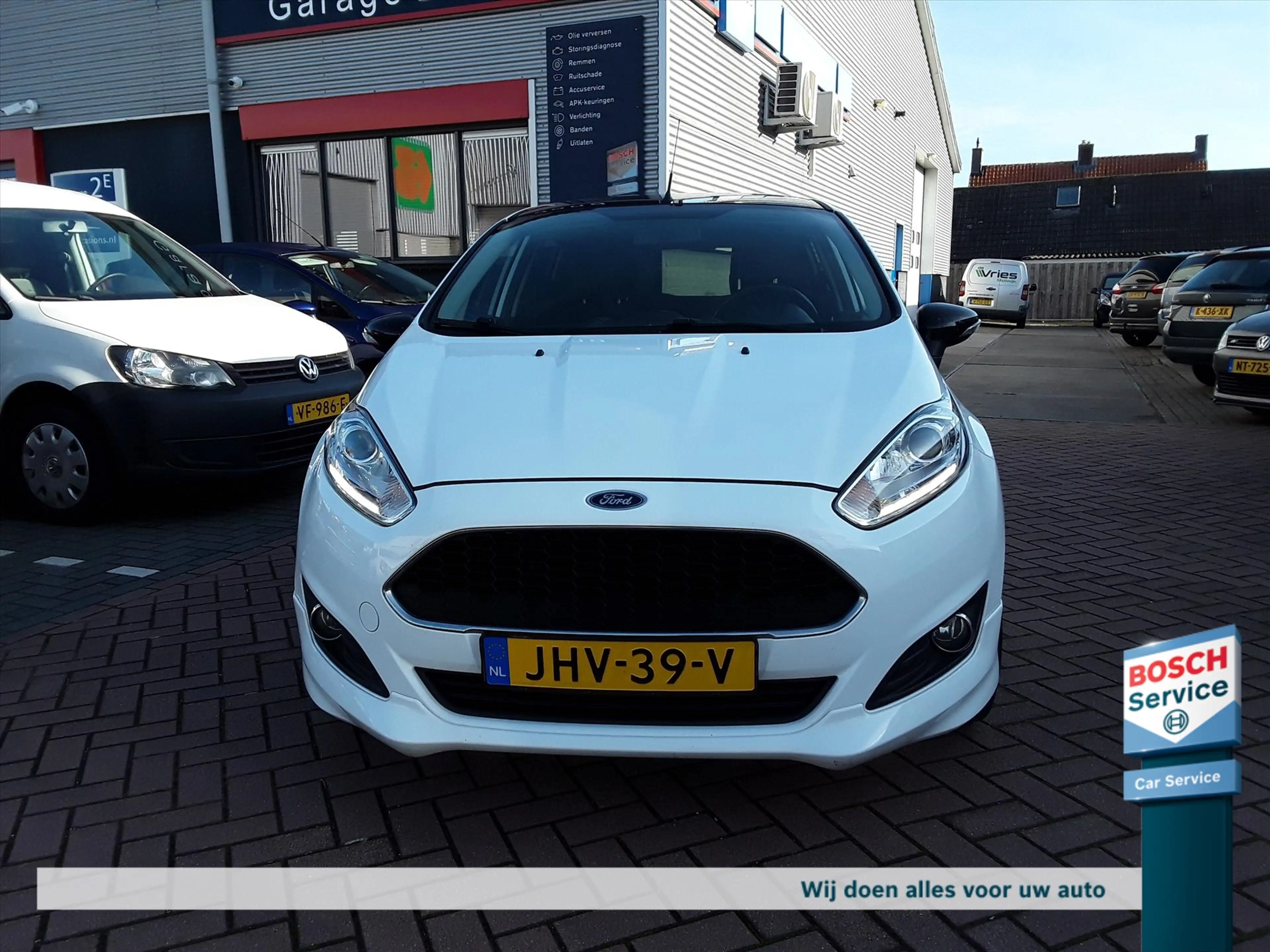 Ford Fiesta 1.0 80PK 5D S/S Titanium — photo 2