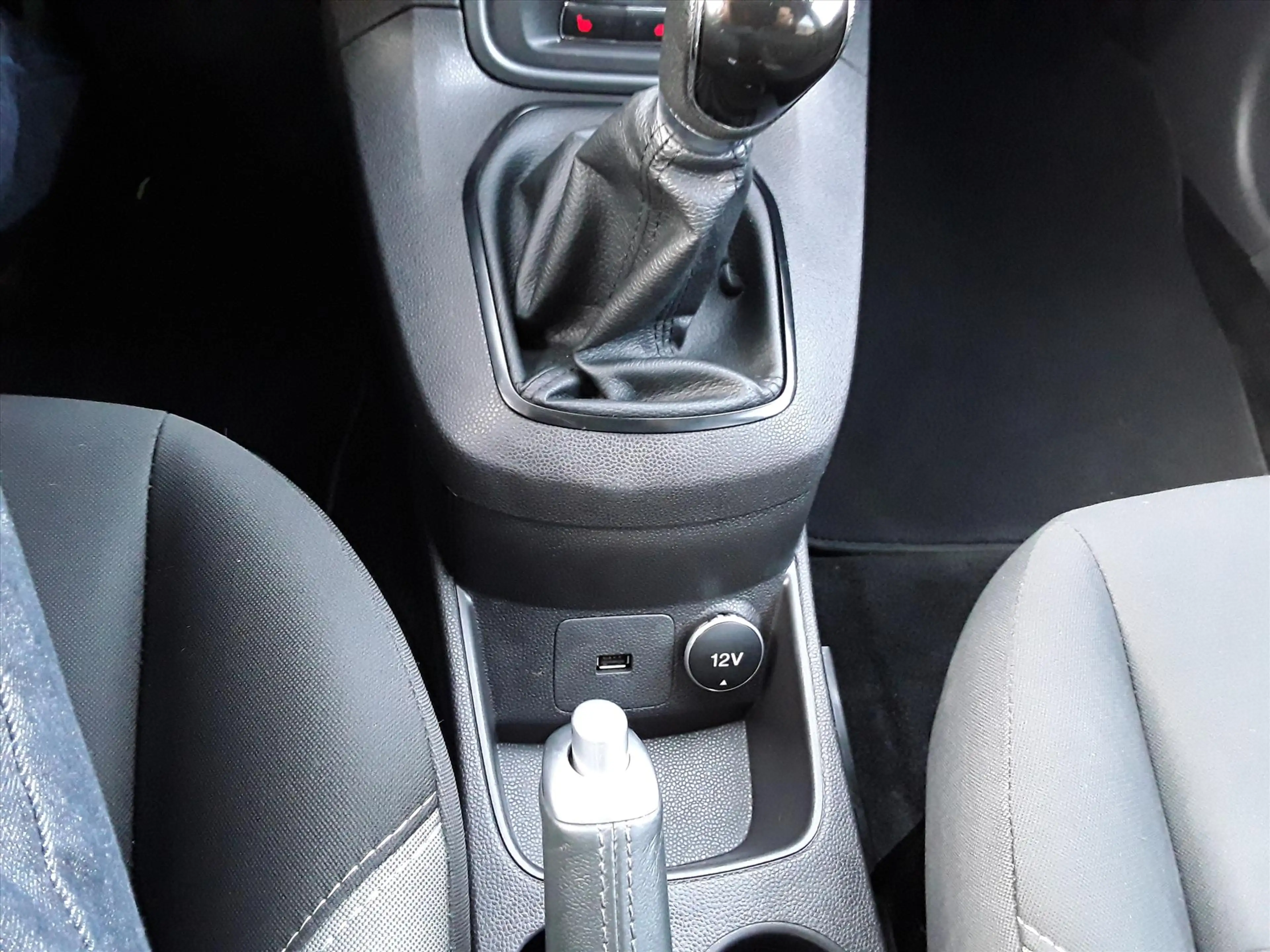 Ford Fiesta 1.0 80PK 5D S/S Titanium — photo 20