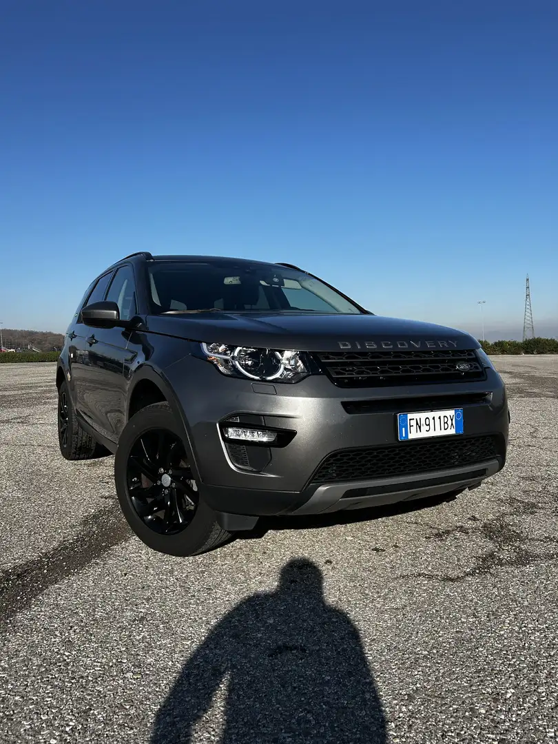 Land Rover Discovery Sport - 1
