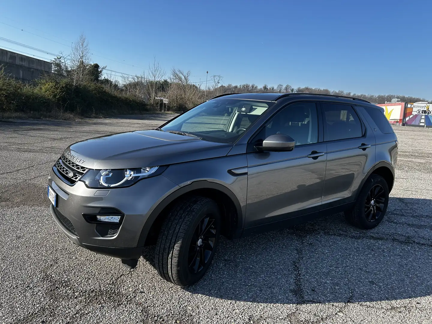 Land Rover Discovery Sport - 2
