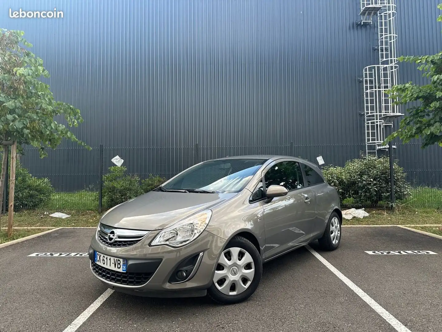 Opel Corsa D 3 Portes 1.2 Twinport 85ch 12 MOIS GARANTIE Prem Gri - 1