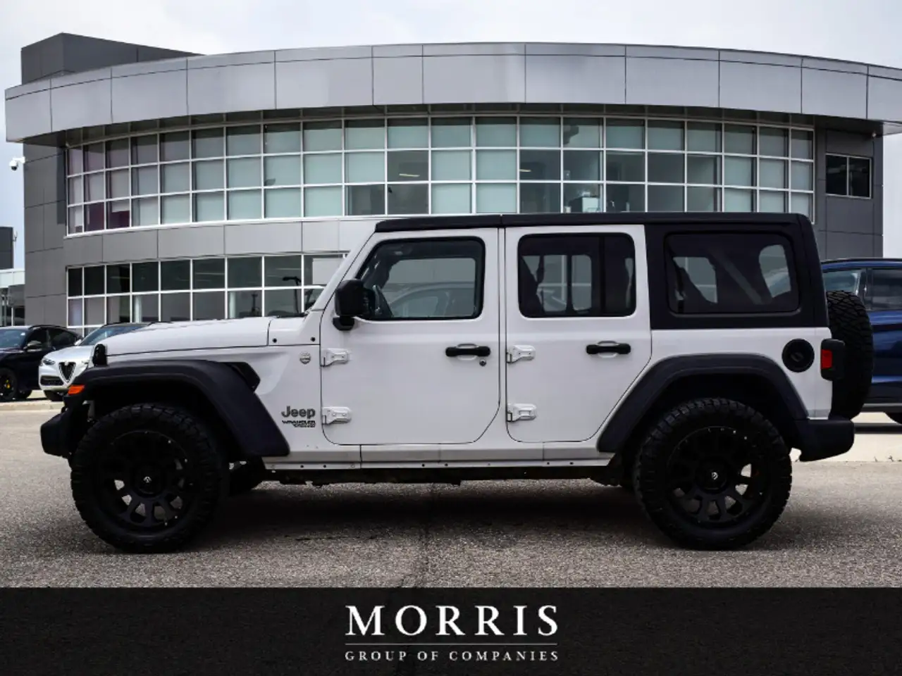 Jeep Wrangler снимка Jeep Wrangler