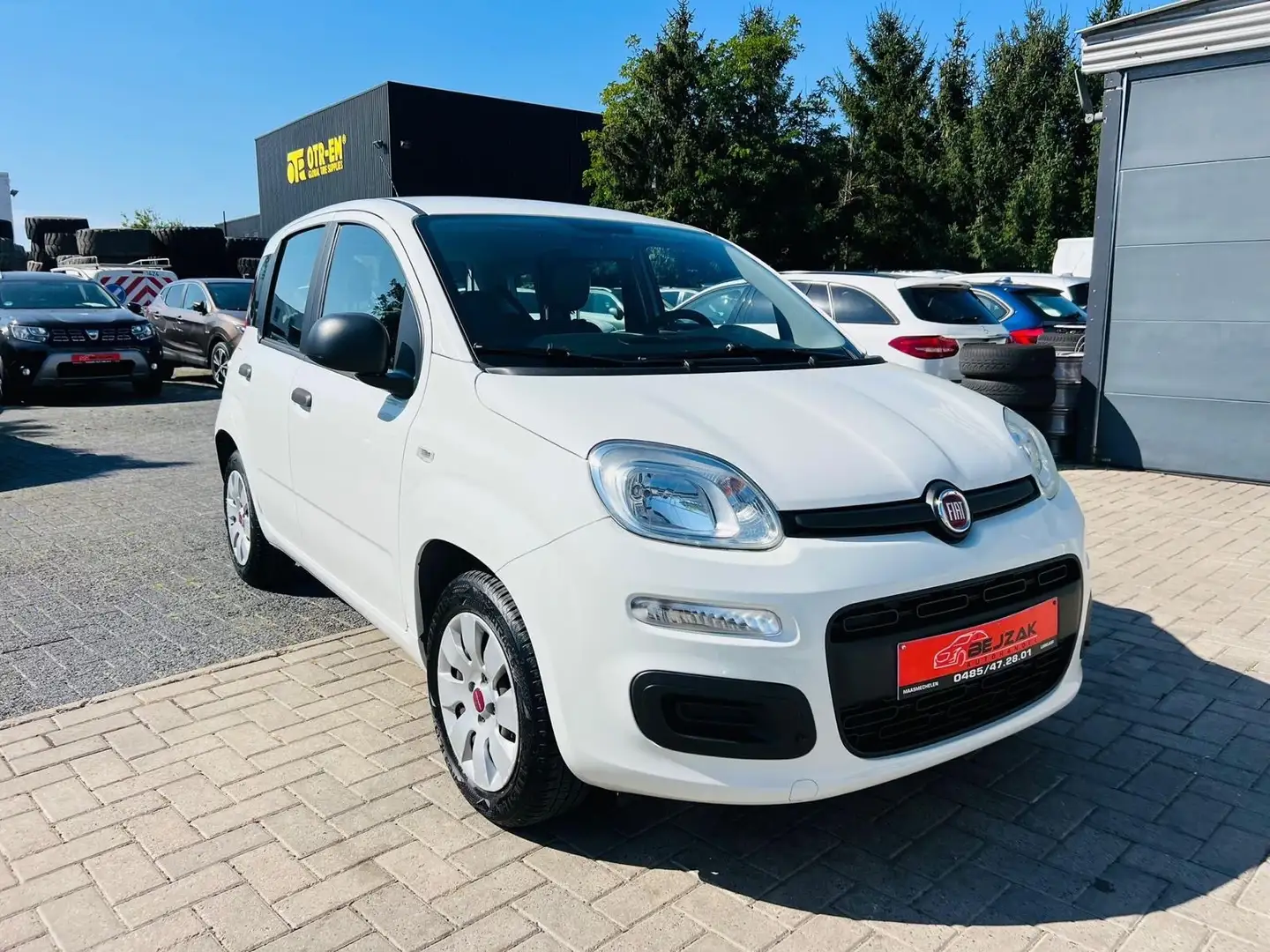 Fiat Panda Panda 1.2i Euro6b 1j garantie goed onderhouden - 1