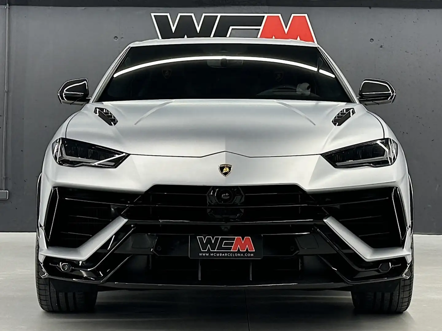 Lamborghini Urus Performante Zilver - 2