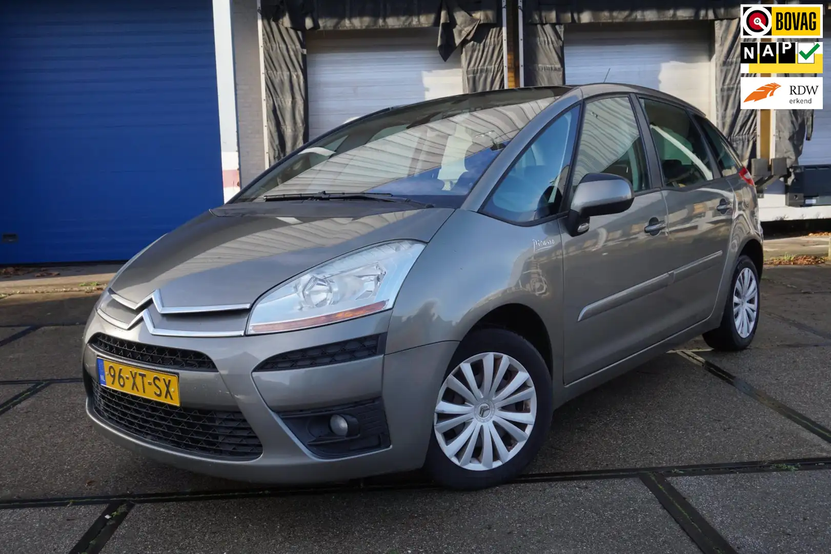 Citroen C4 Picasso 2.0-16V Ambiance EB6V 5p. Marrón - 1