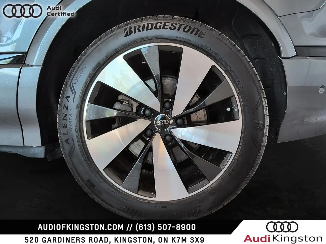 Audi Q6 e-tron photo Audi Q6 e-tron