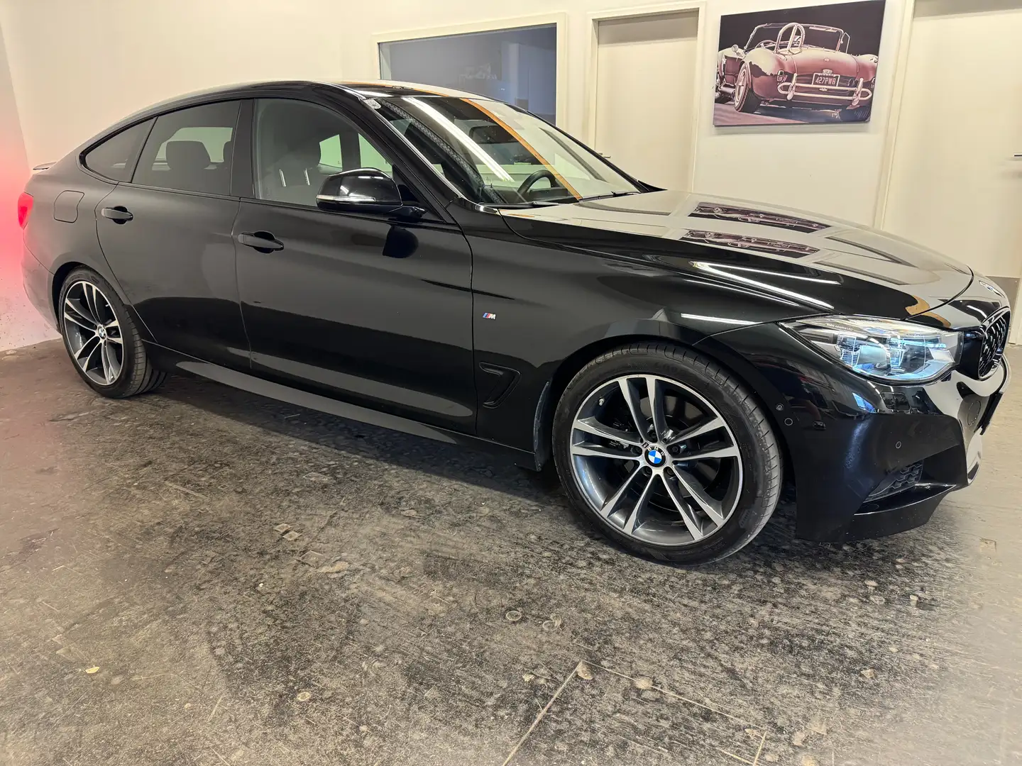 BMW 330 330d GT xDrive LCI M-Paket/Led/Harman&Kardon/HUD Noir - 2