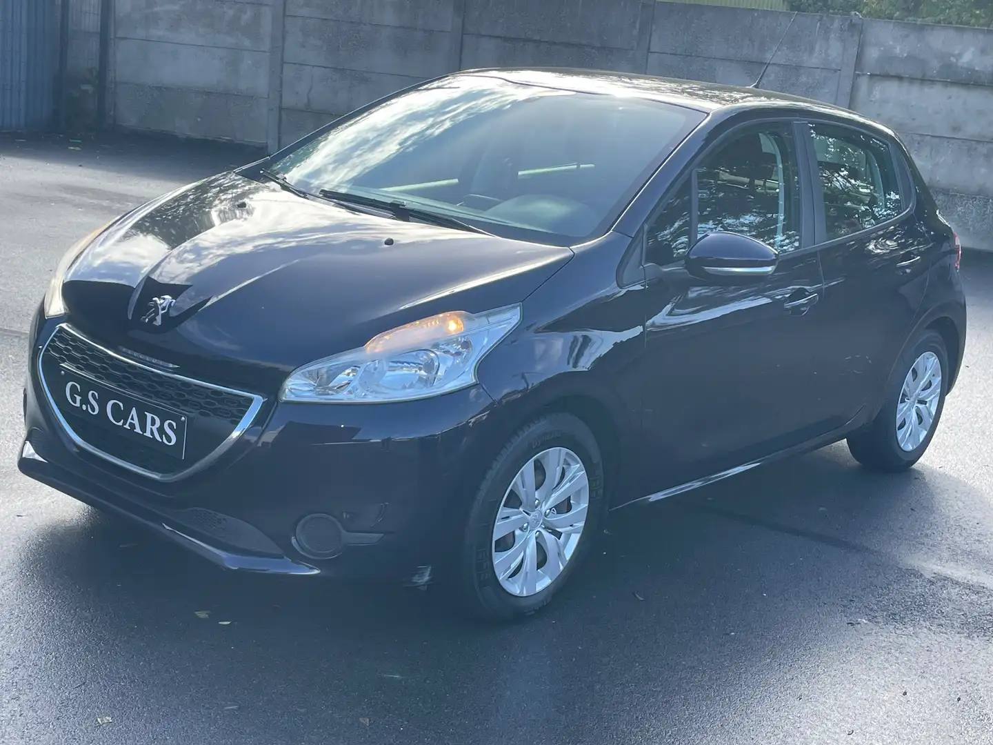 Peugeot 208 208 1.0i / navigation / climatisation / gar. 12 m. Bleu - 1