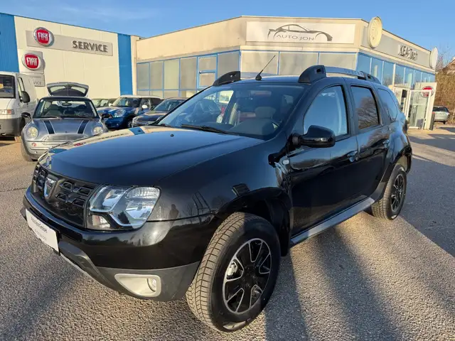Dacia Duster Black Shadow 4x4*AHK*Sitzheiz*Navi*Klima*Tempomat