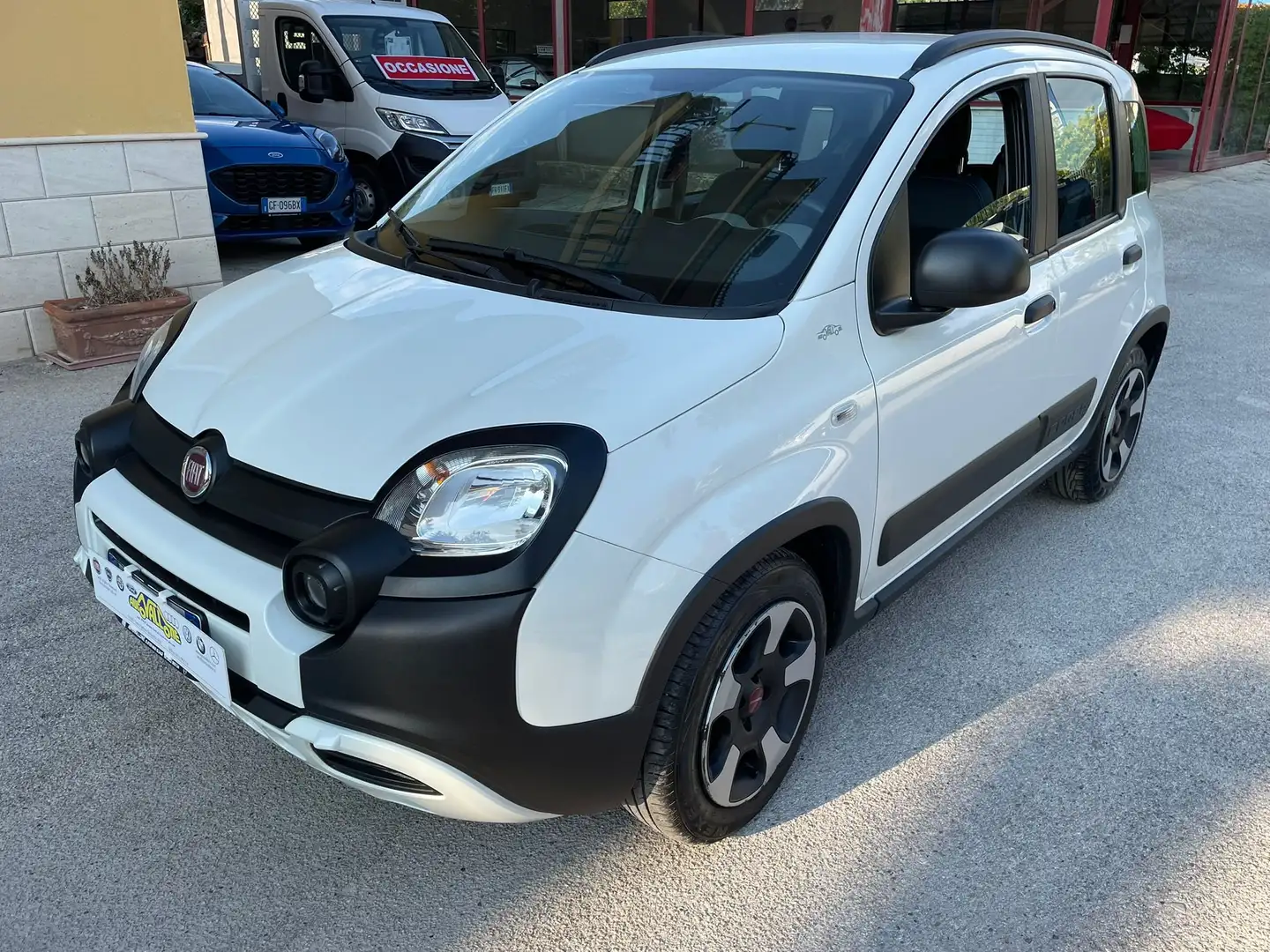 Fiat New Panda Hybrid City Cross Blanc - 1