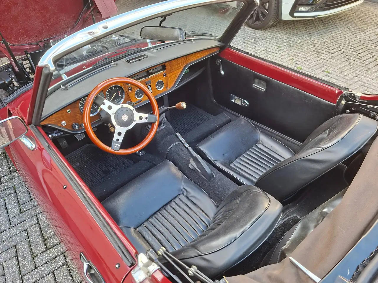 Triumph Spitfire 1300 MK IV Soft Top, foto 4