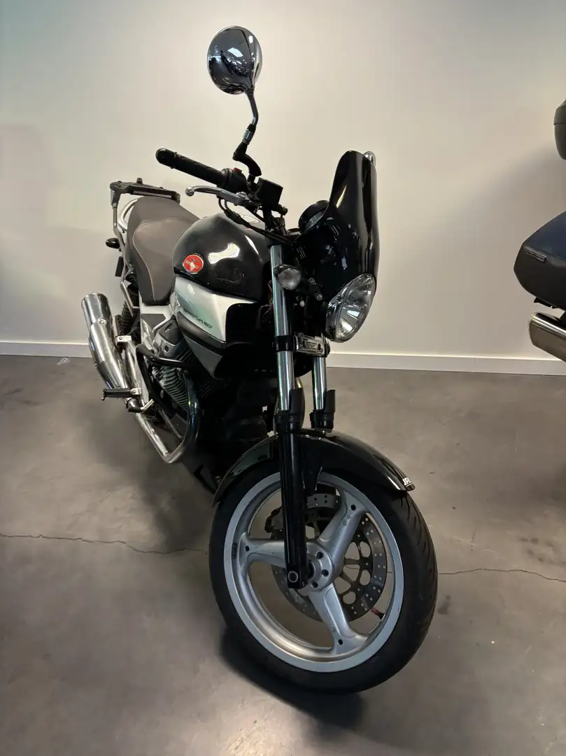 Moto Guzzi Breva 750 - 1