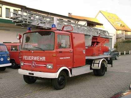 Feuerwehrfahrzeuge bei AutoScout24