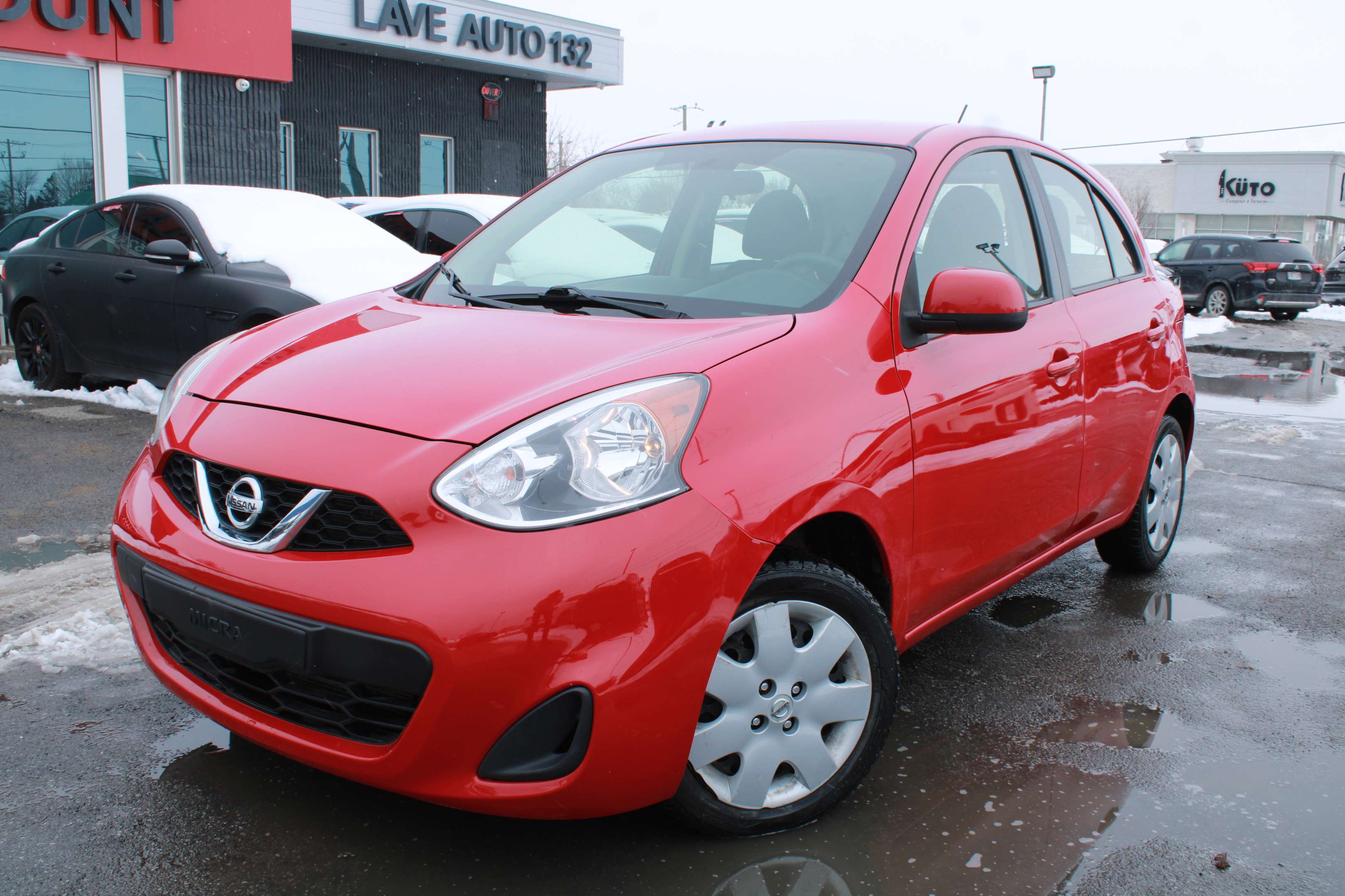 2016 Nissan Micra SV