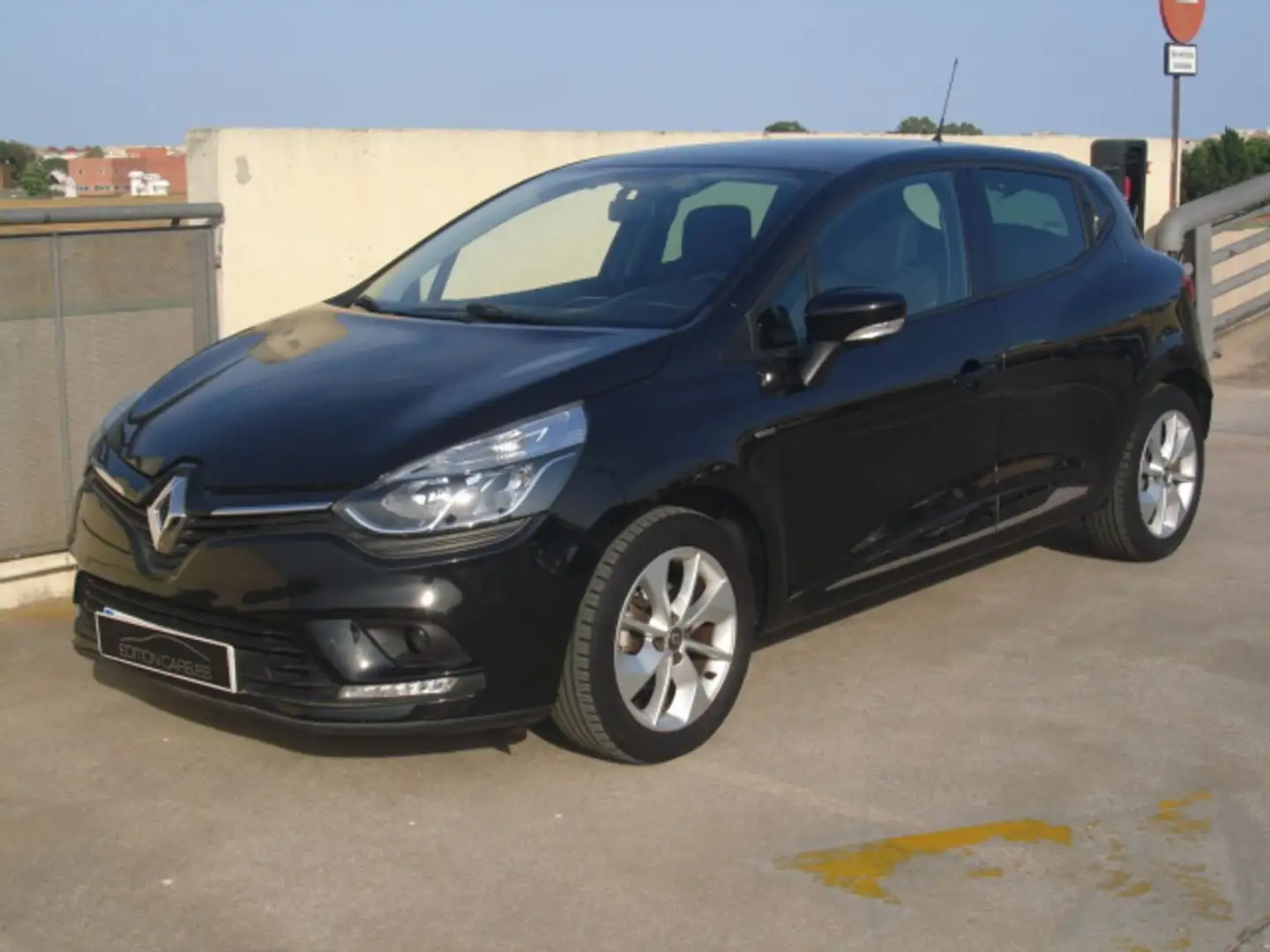 Renault Clio TCe Energy Limited 66kW Zwart - 1