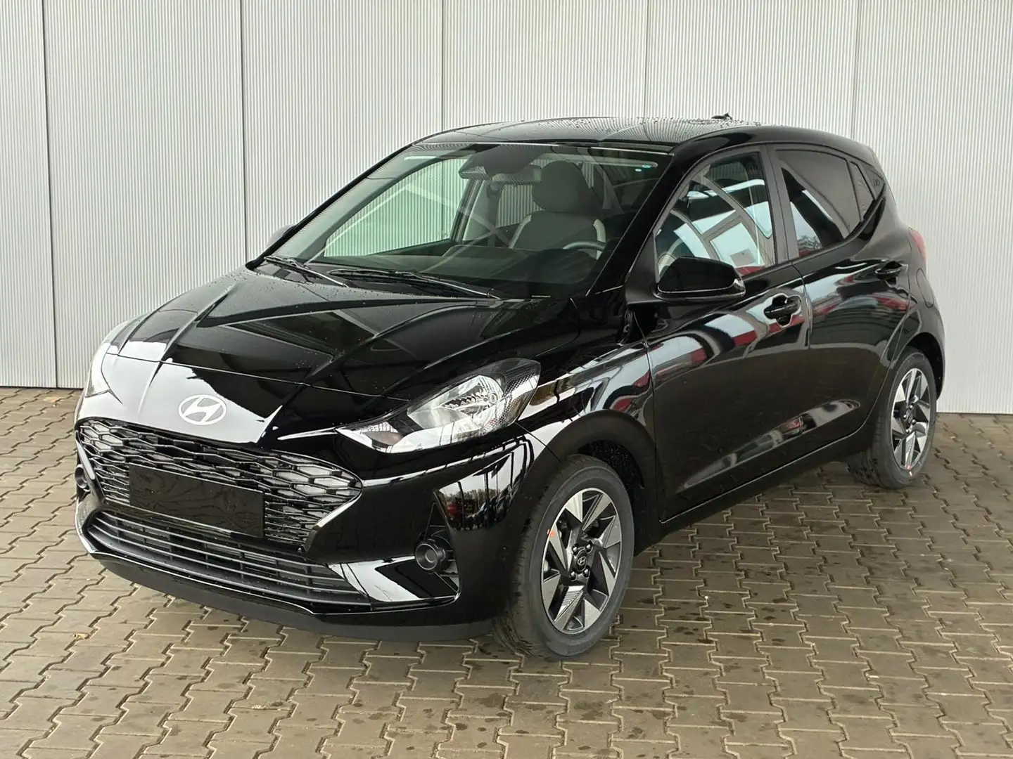 Hyundai i10 Advance 1.2 GDI Automatik / Rückfahrkamera Sitz... Schwarz - 1