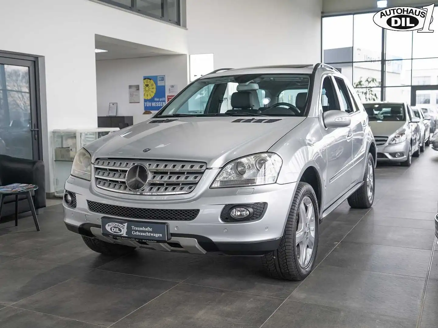 Mercedes-Benz ML 350 Zilver - 2