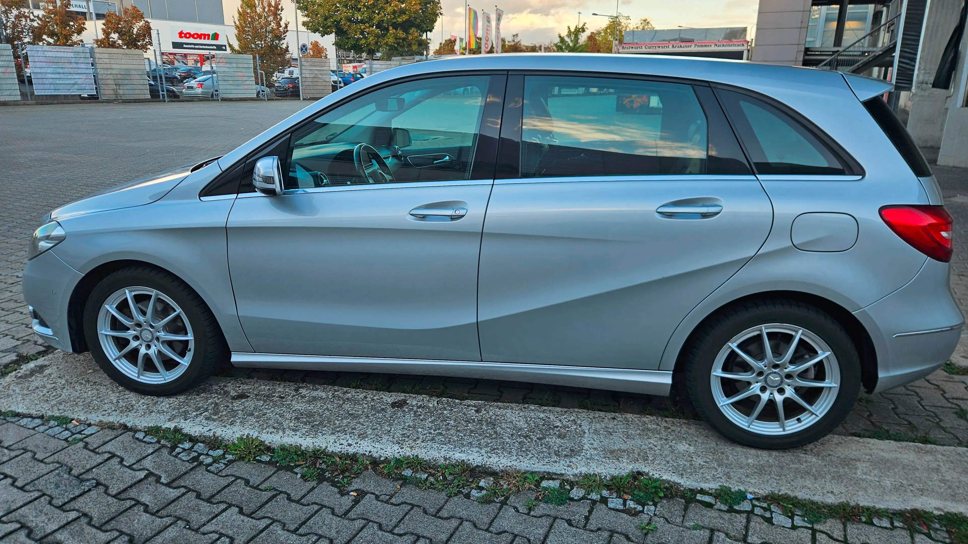 Mercedes-Benz B 200 Automatik 7-Gang DCT — photo 8