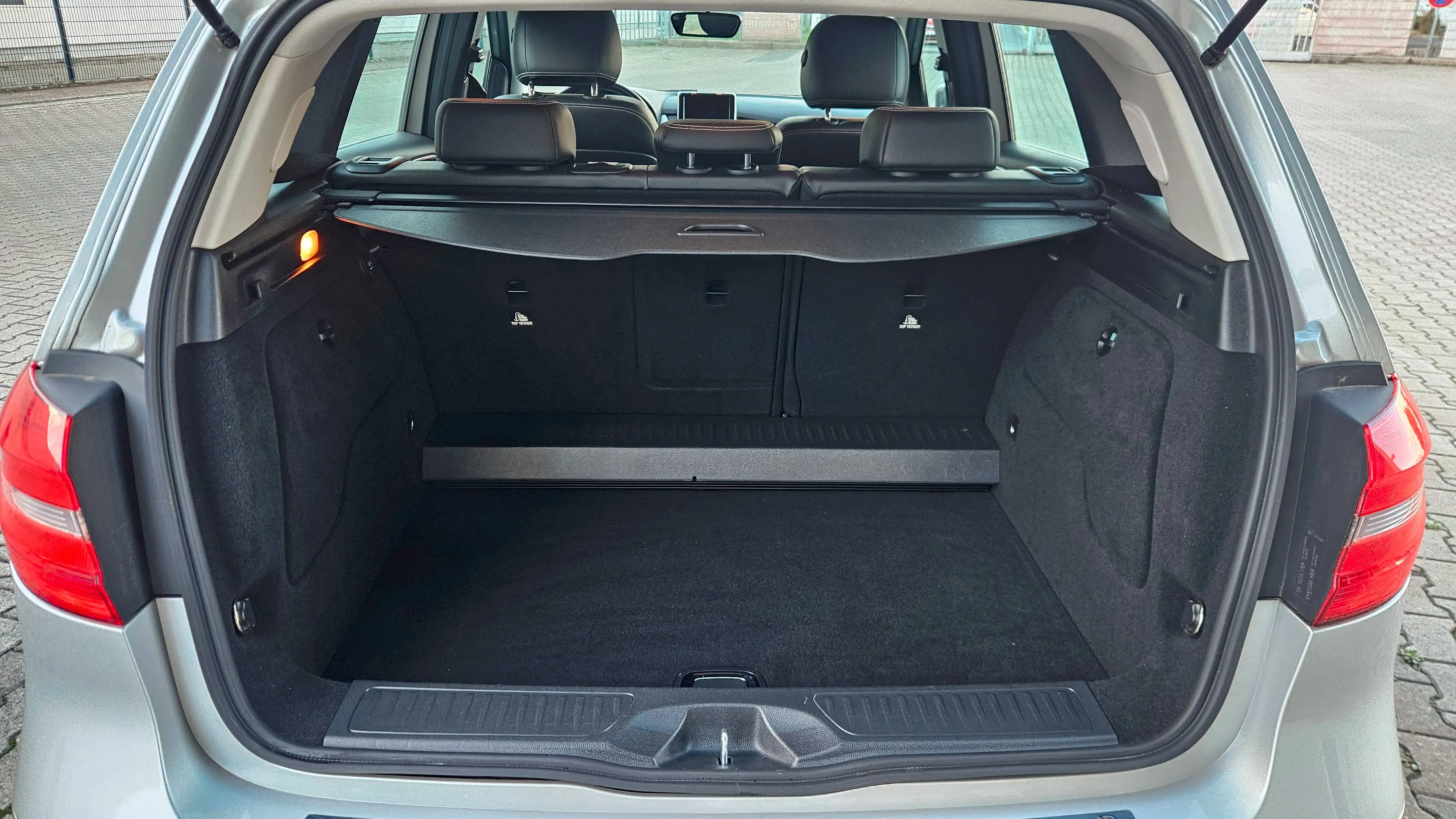 Mercedes-Benz B 200 Automatik 7-Gang DCT — photo 12