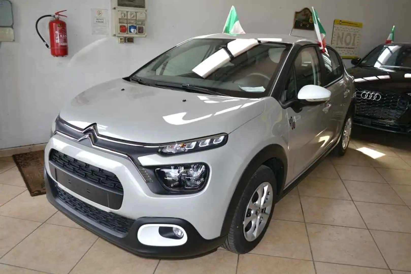 Citroen C3 PureTech 83 S&S You Beige - 1