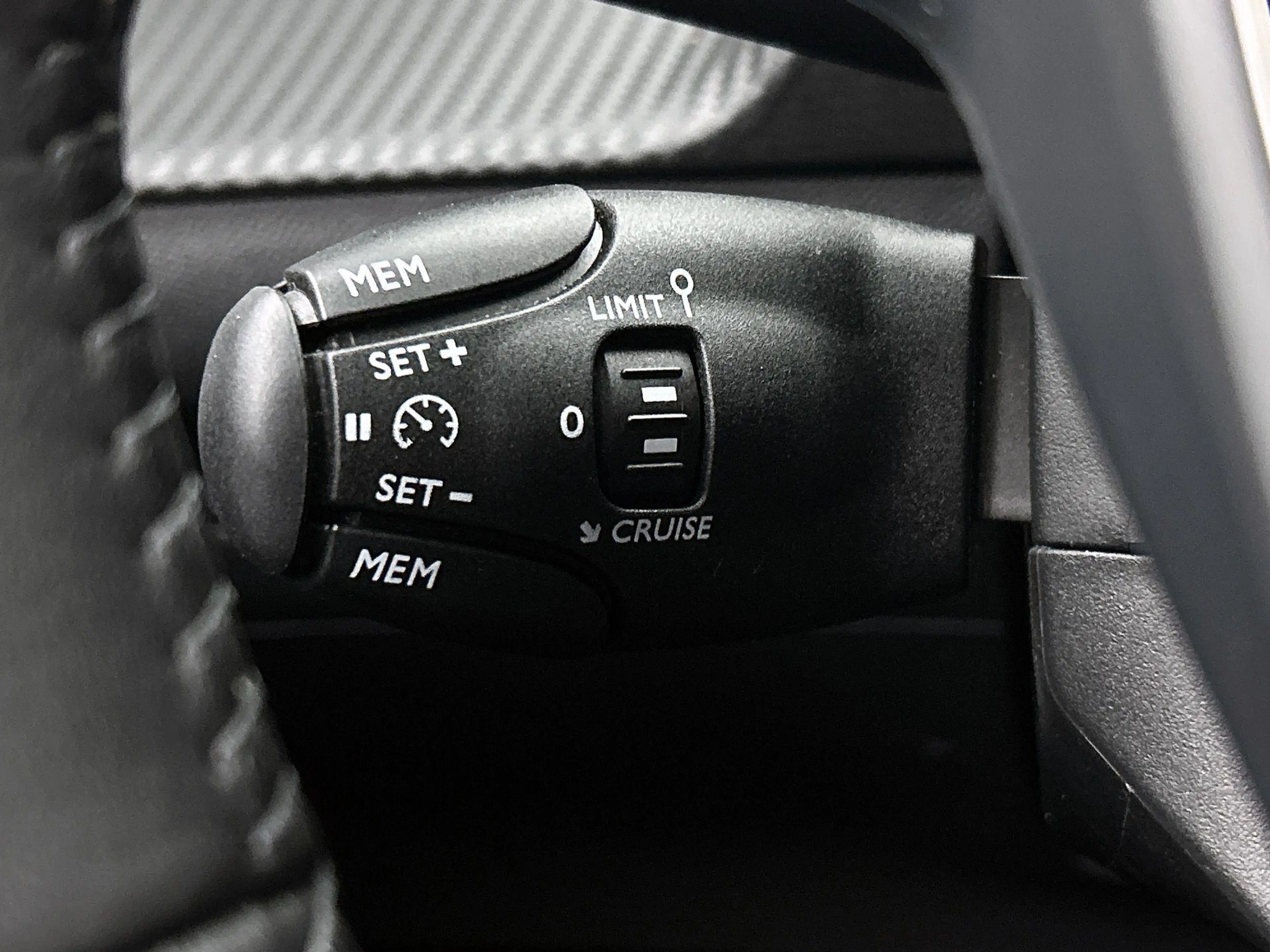Peugeot 208 1.2 Hybrid 110pk Allure Automaat | Tot 8 Jaar Gara — photo 15