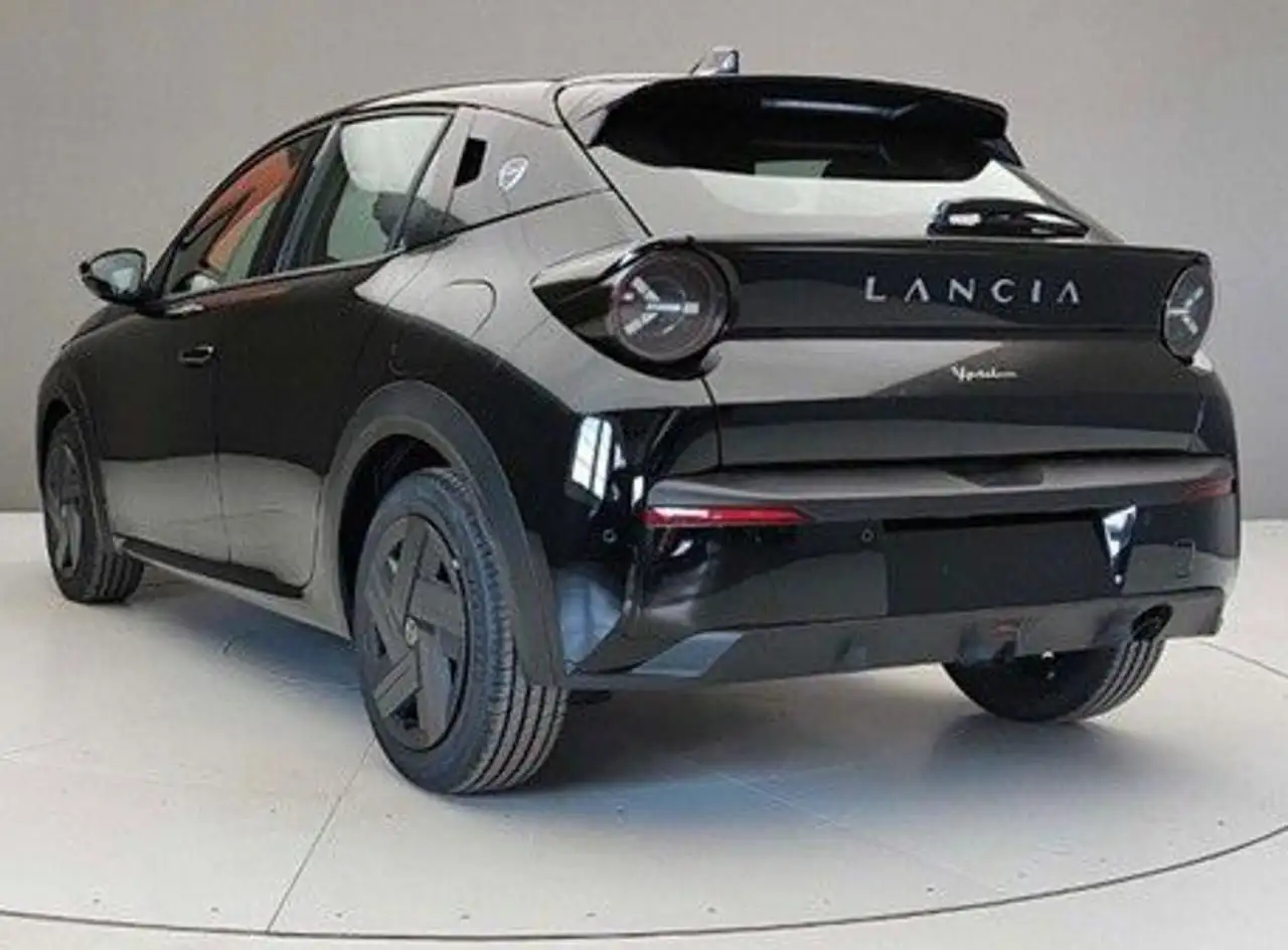 Lancia Ypsilon 2026