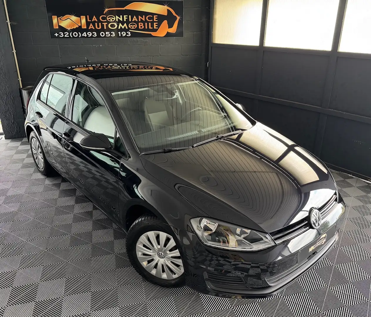 Volkswagen Golf 1.6TDi 1er propriétaire garantie 12 mois Чорний - 1