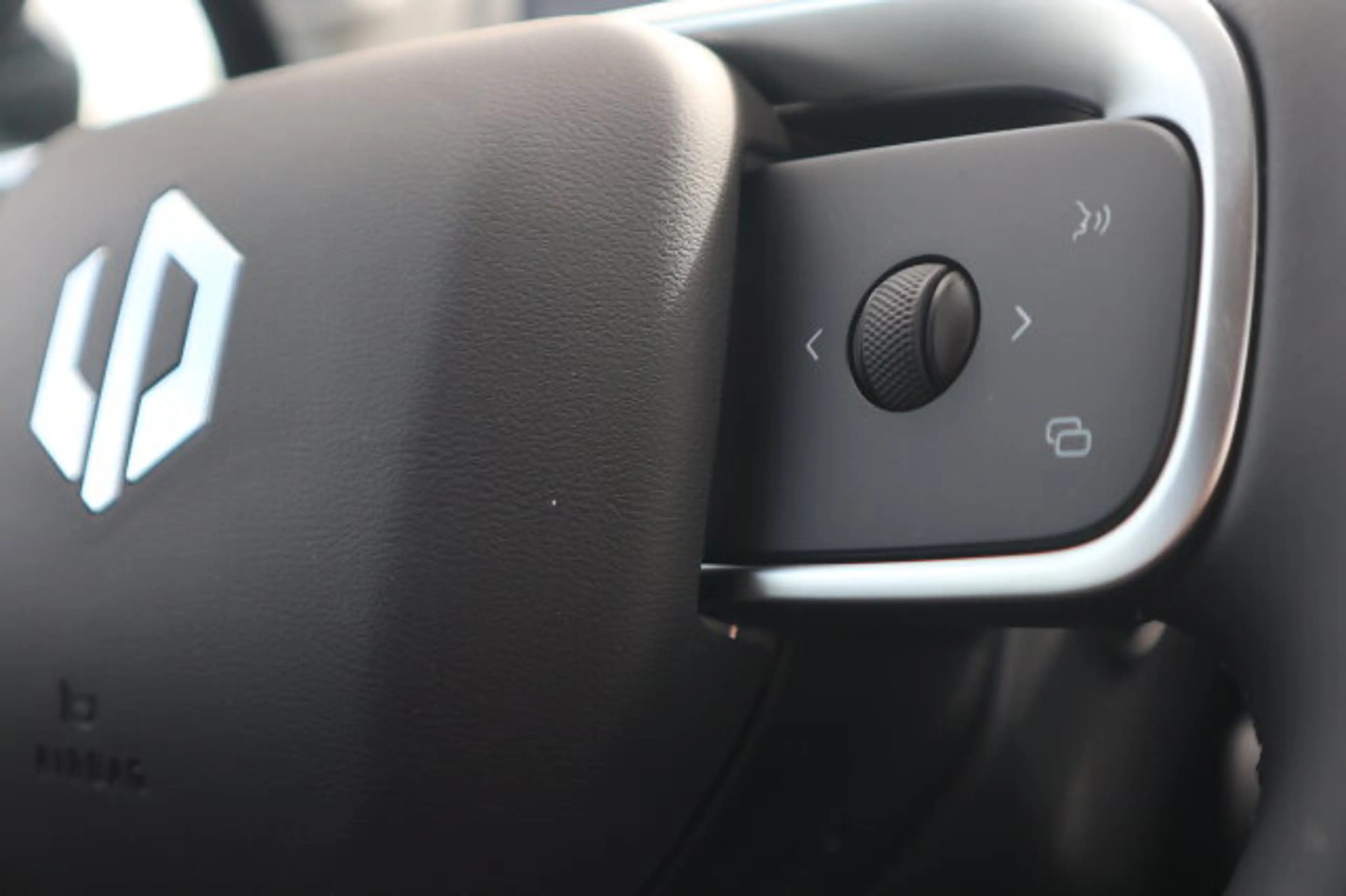 Leapmotor C10 C10 Pro DESIGN/PANODACH — photo 11