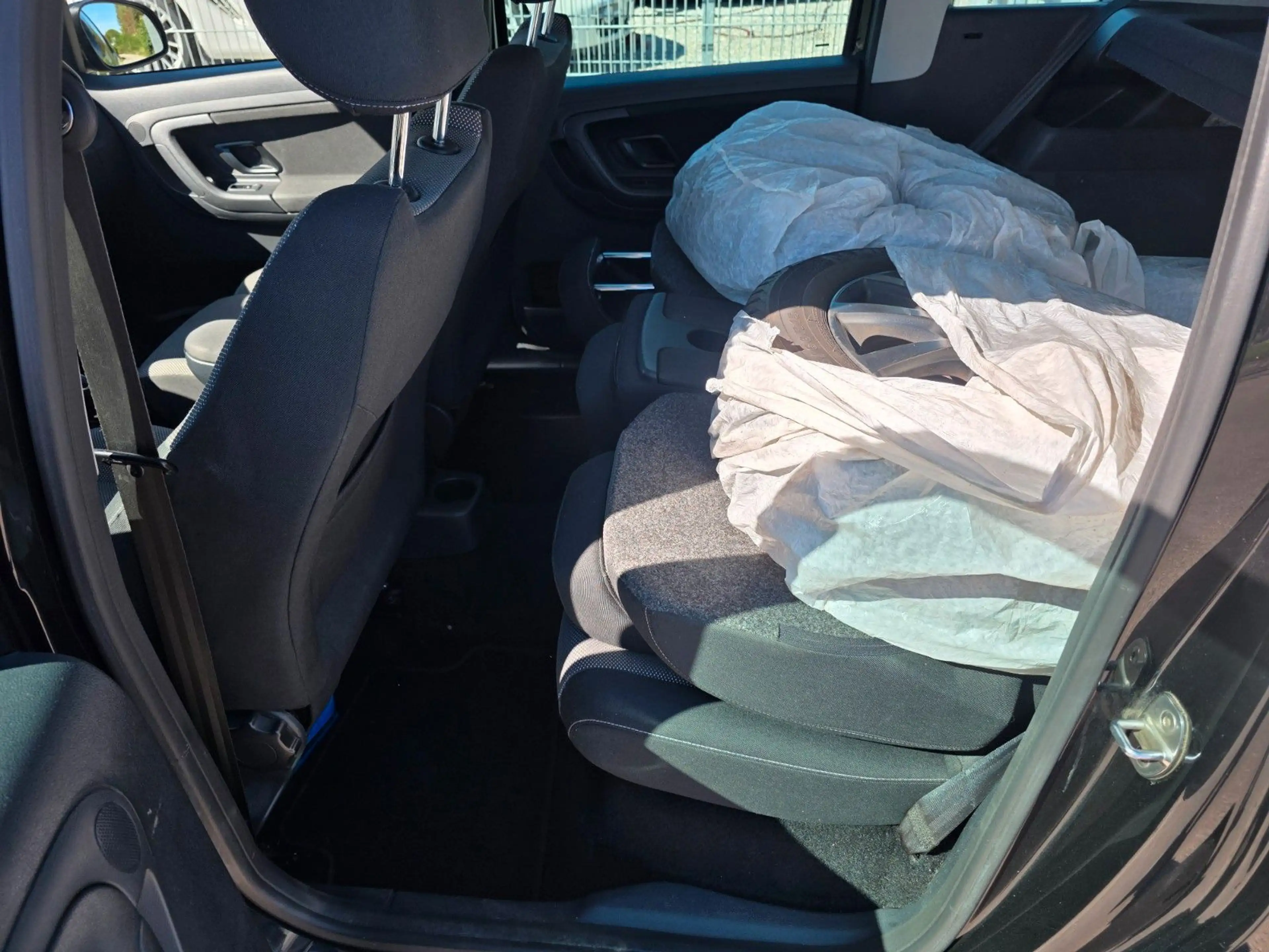 Skoda Roomster Noire — photo 12