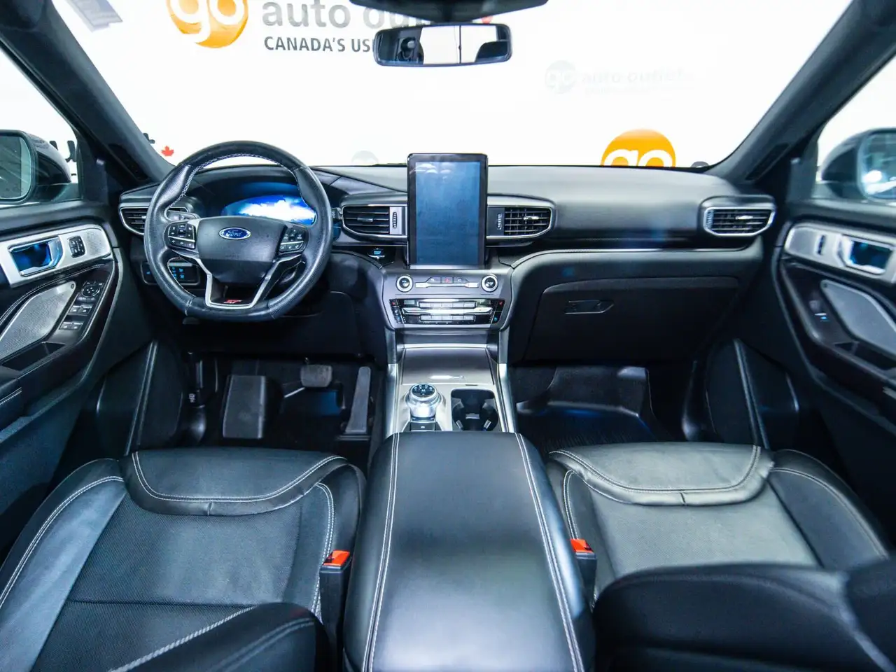 Ford Explorer снимка Ford Explorer