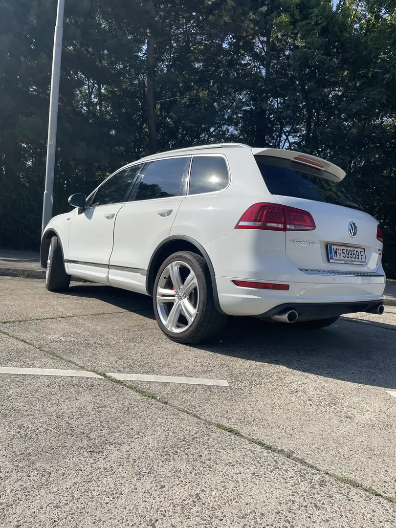 Volkswagen Touareg Sky V6 TDI BMT 4Motion Aut. Luft/Pano/R-Line - 2