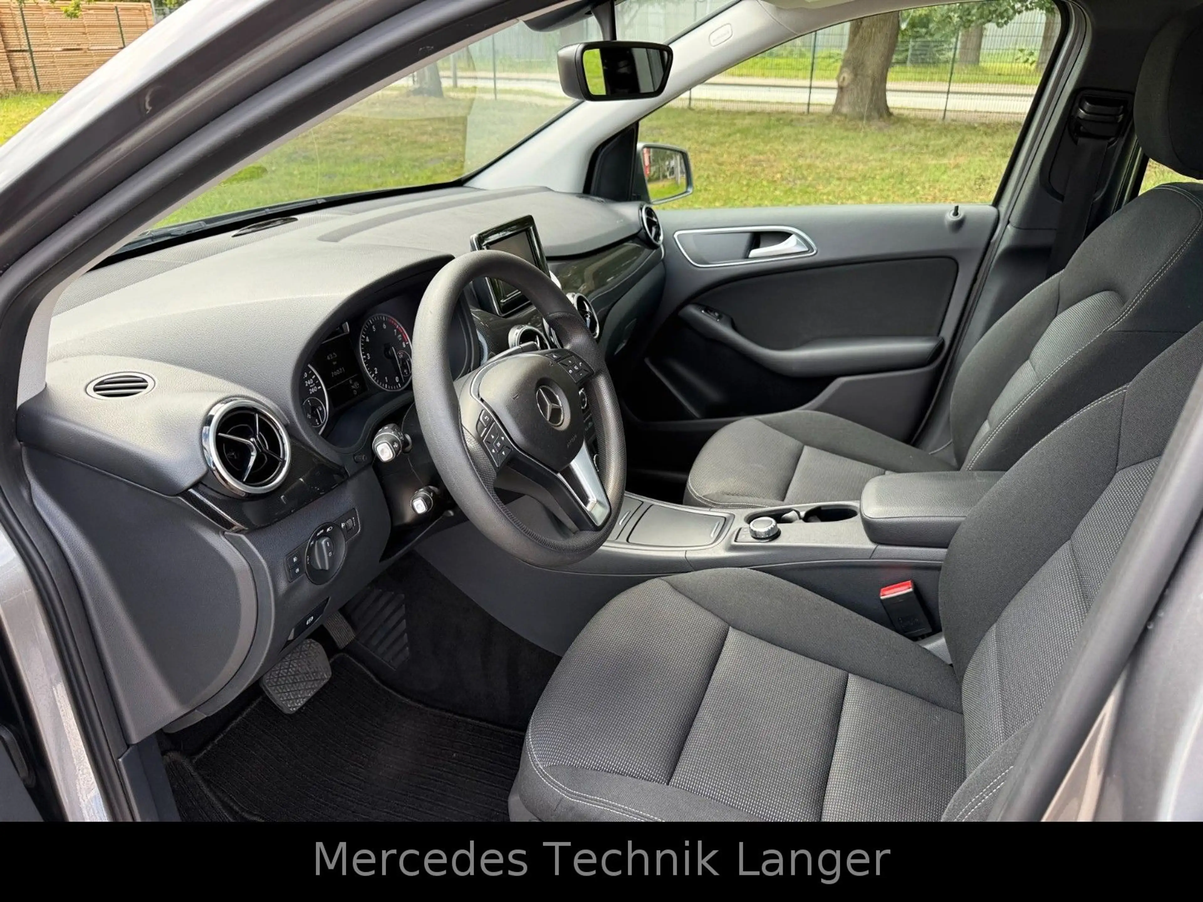 Mercedes-Benz B 200 /Automatik/SERVICE NEU/TÜV NEU — photo 7