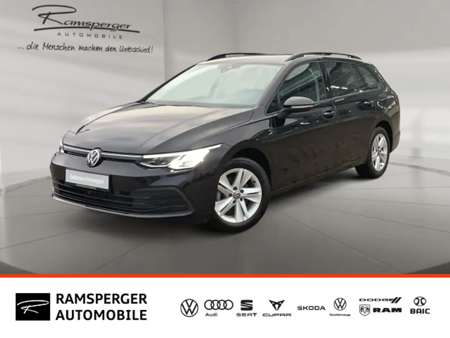 Volkswagen Golf Variant 1.5 TSI DSG Life AHK ACC LED Navi P Schwarz - 1