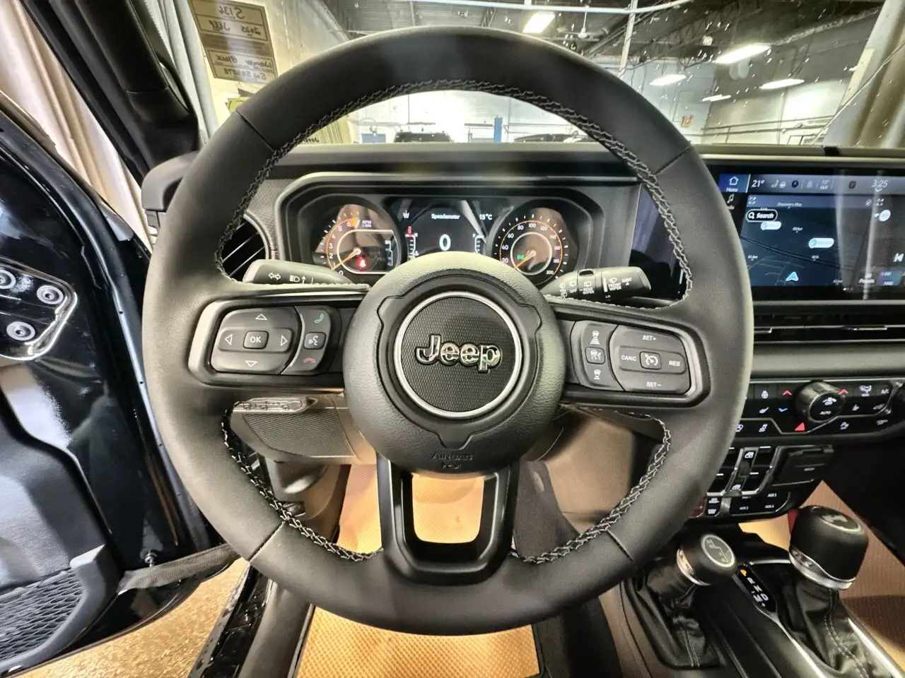 Jeep Wrangler снимка Jeep Wrangler