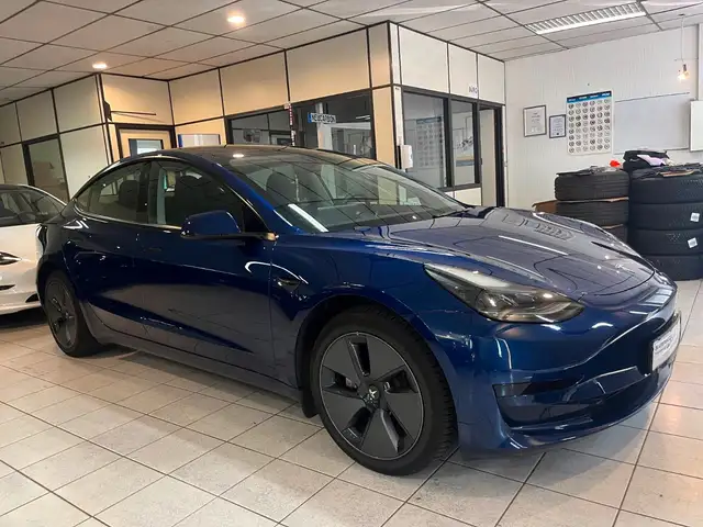 Tesla Model 3 +ohne Nachlackierung+ kaufe an
