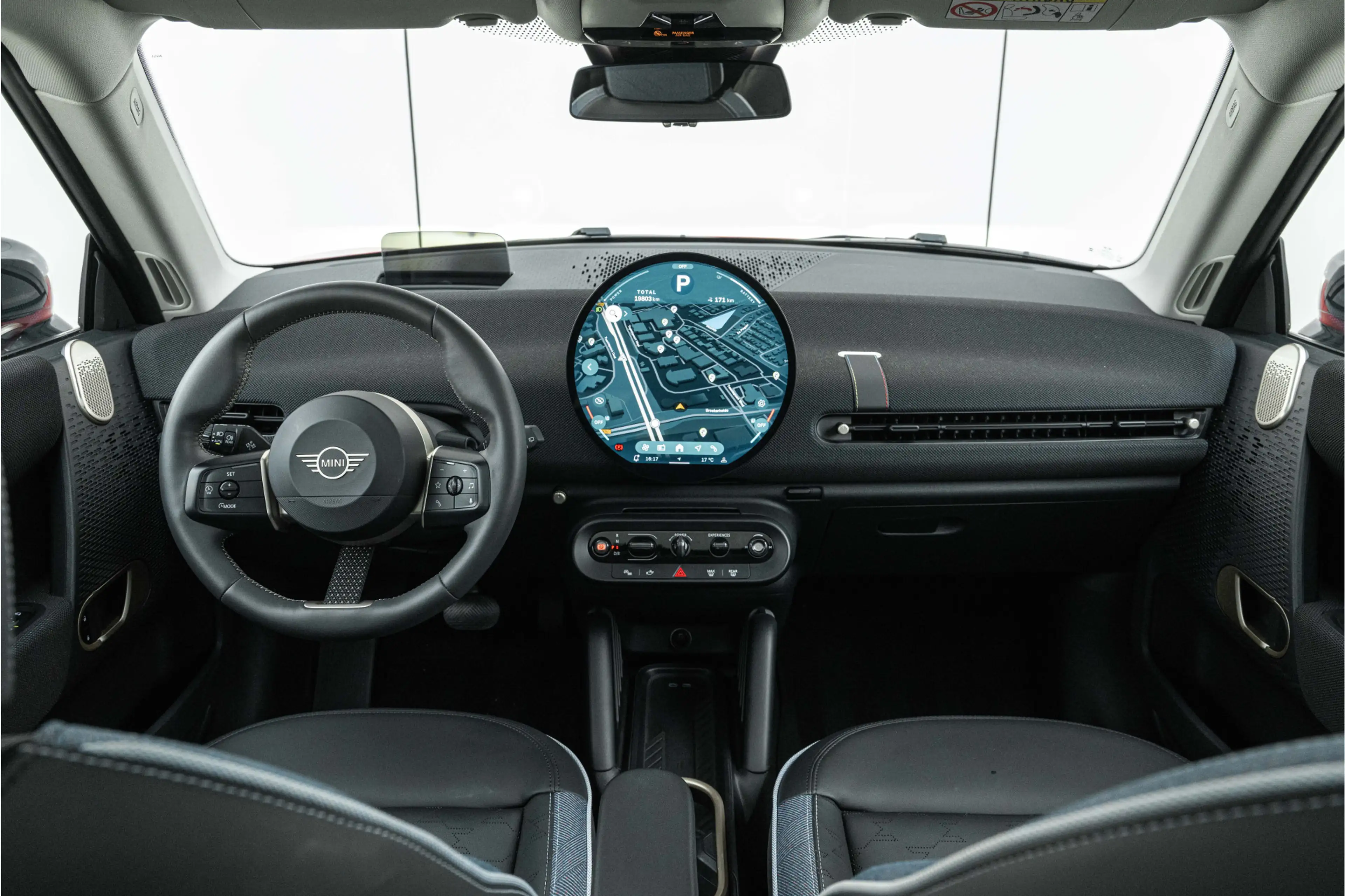 MINI Cooper E Hatchback / Classic / Pakket L / 17 inch Parallel — photo 3