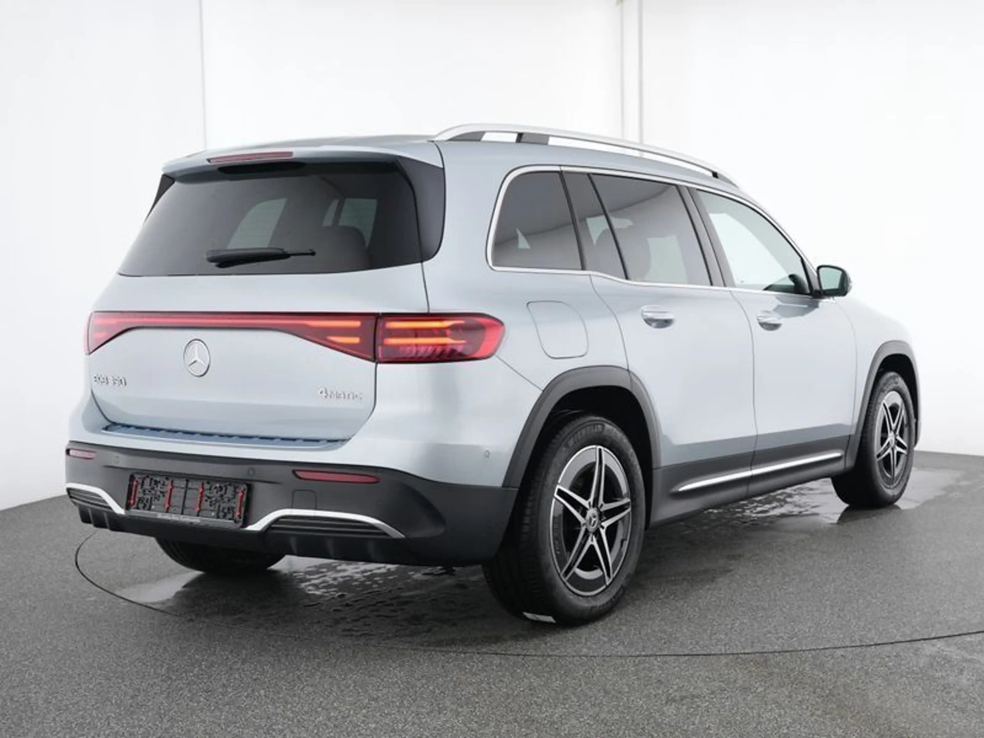 Mercedes-Benz EQB 350 4M AMG-PREMIUM FAP 360° BURMEST MEMO VZA — photo 4