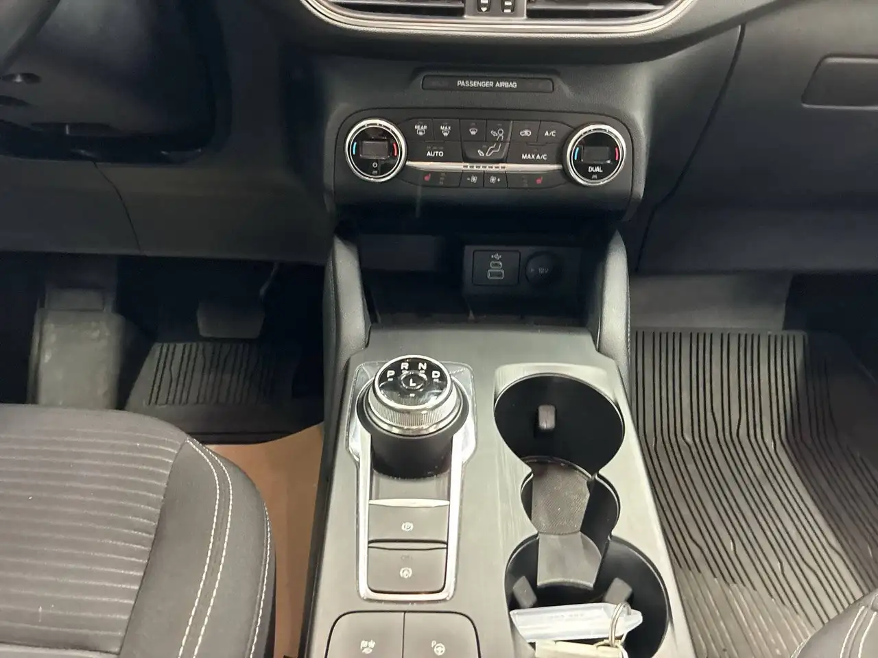 Ford Kuga Titanium RFKA Totwinkel Asist SPHA Navigation, миниатюра 11
